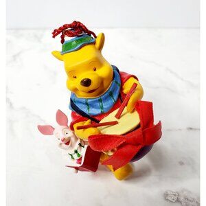 Vintage Pooh's Winter Wonderland 1996 Winnie the Pooh & Piglet Caroling Ornament